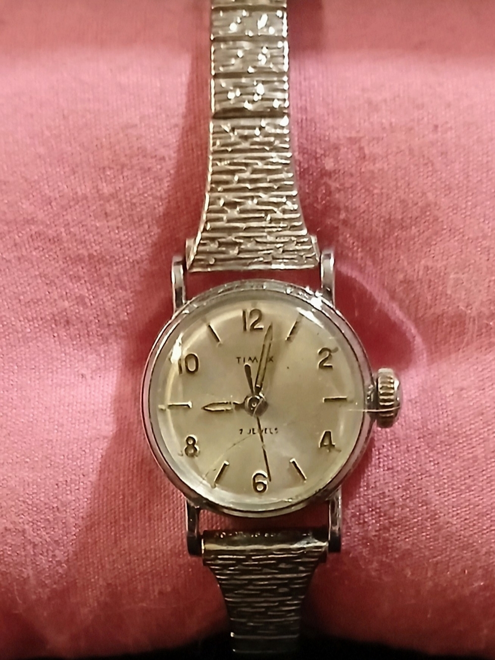 Timex Women's Silver-Tone Stretch Bracelet Watch with Cream Dial